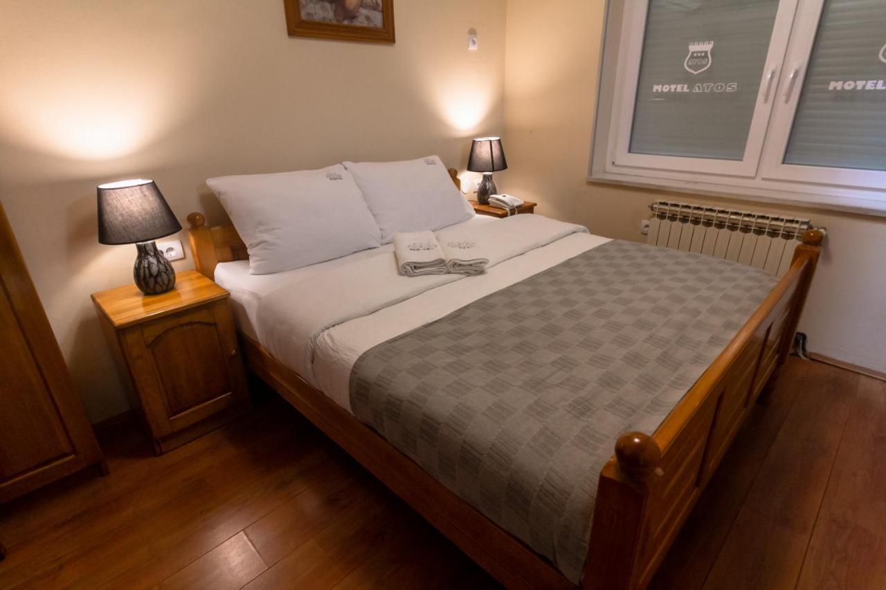Motel Atos Laktaši Eksteriør billede